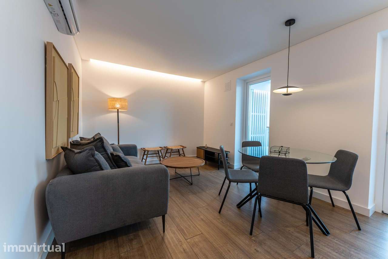 Apartamento T2 (Encharéu) com licença AL no coração de Ponta Delgada - Grande imagem: 2/30