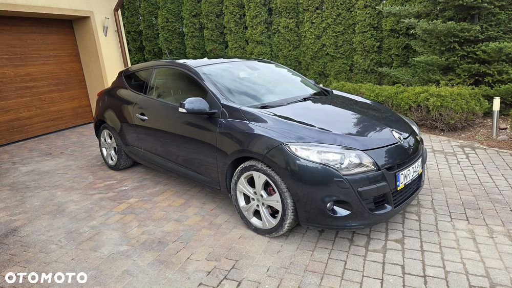 Renault Megane 1.9 dCi FAP Dynamique - 1