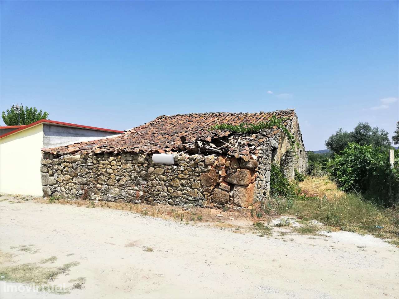 House/Villa/Residential em Castelo Branco, Fundão REF:2474 - Grande imagem: 2/12