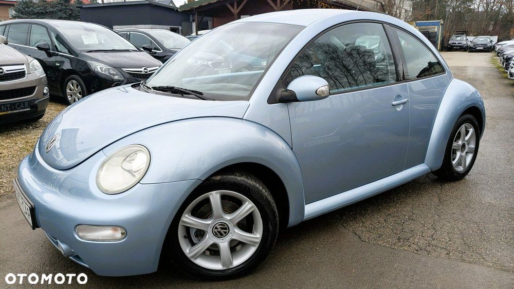 Volkswagen New Beetle - 2