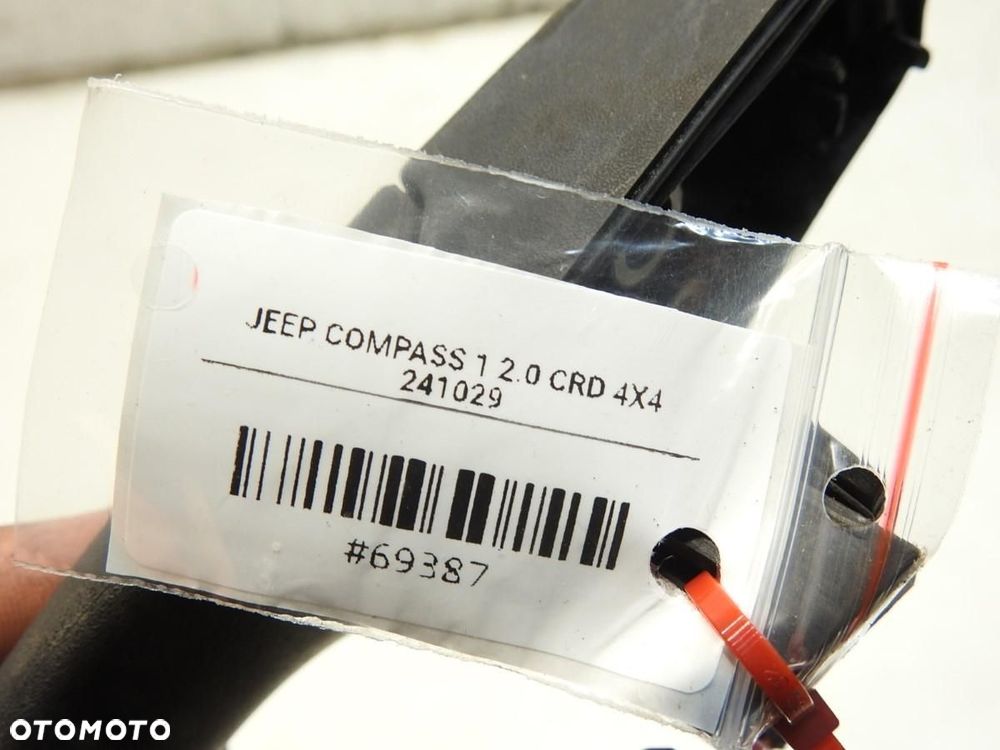 KLAMKA DRZWI LEWA PRZÓD JEEP COMPASS I - 4