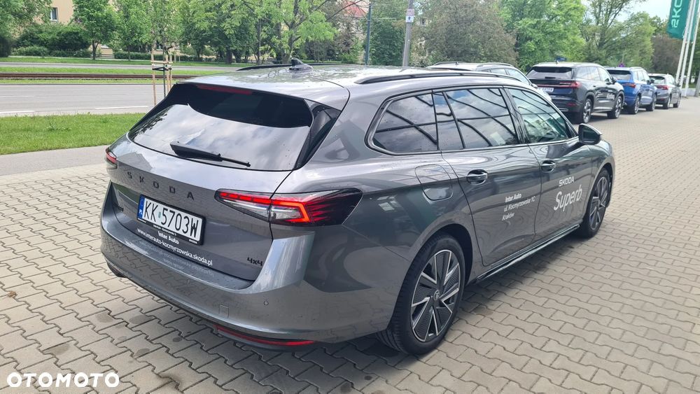Skoda Superb 2.0 TDI SCR 4x4 Sportline DSG - 6