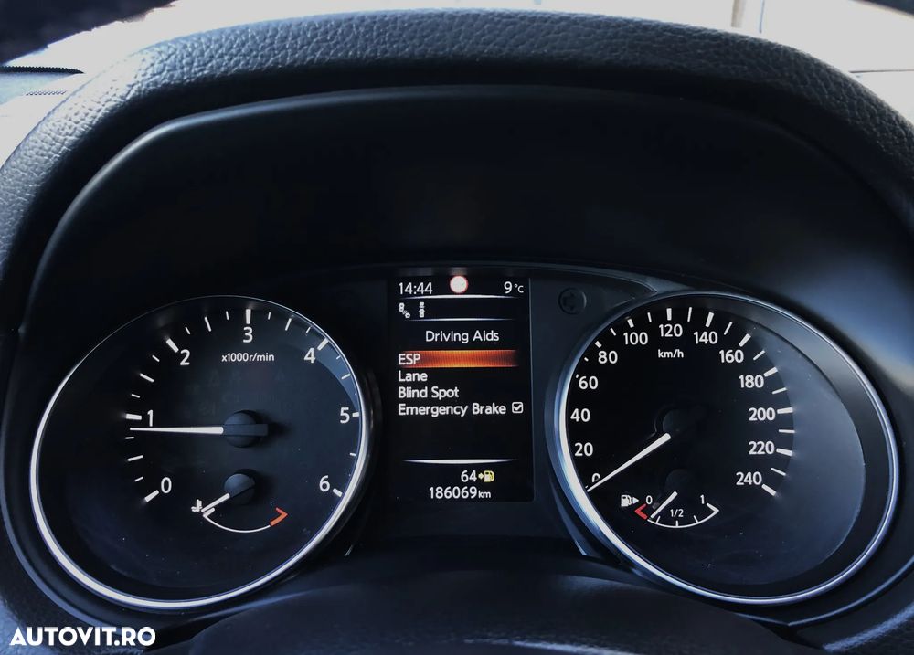 Nissan Qashqai 1.5 DCI TEKNA+ - 19