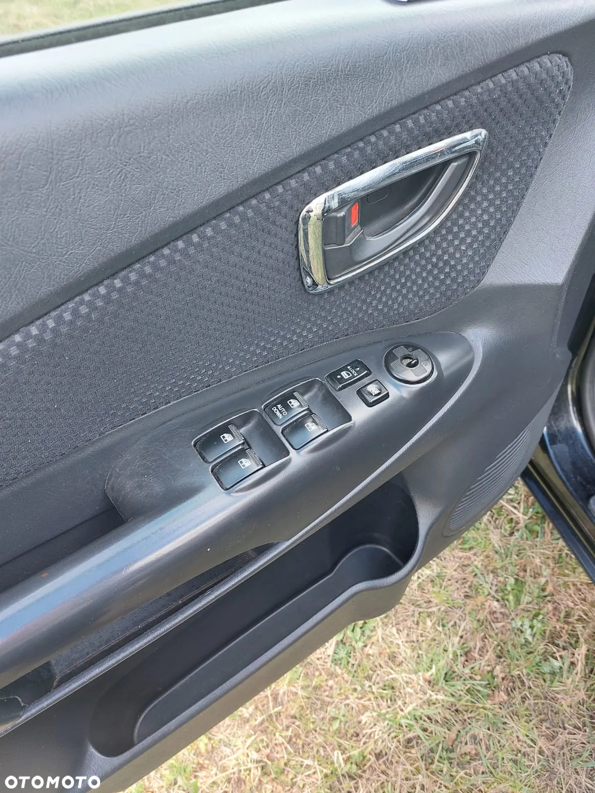 Hyundai Tucson 2.0 Comfort 2WD - 12