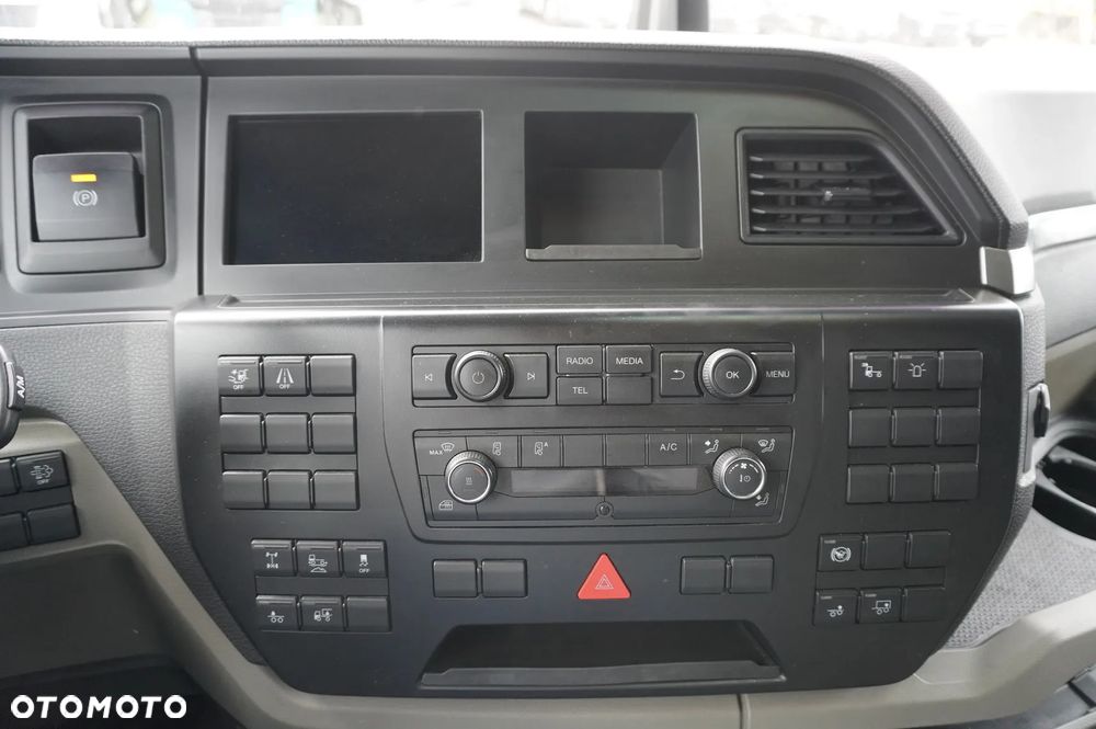 MAN TGX 28.510 6x2 / Kab. Sypialna / NOWE opony / DMC 65 t - 24