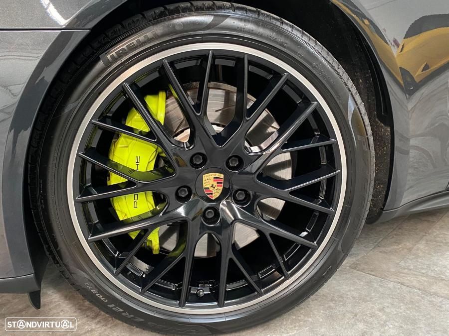 Porsche Panamera 4 E-Hybrid Platinum Edition - 18