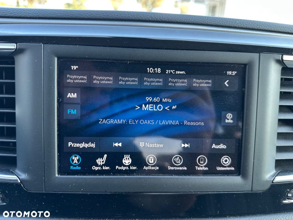 Chrysler Pacifica - 33