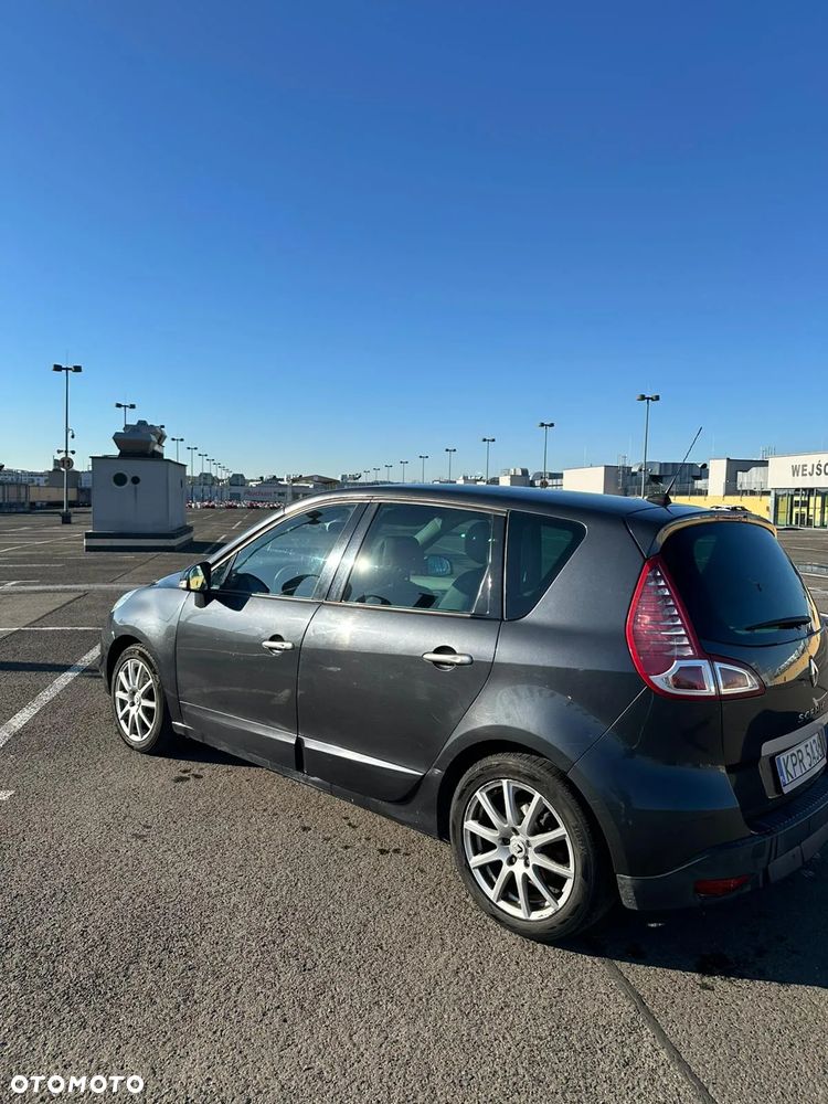 Renault Scenic - 32