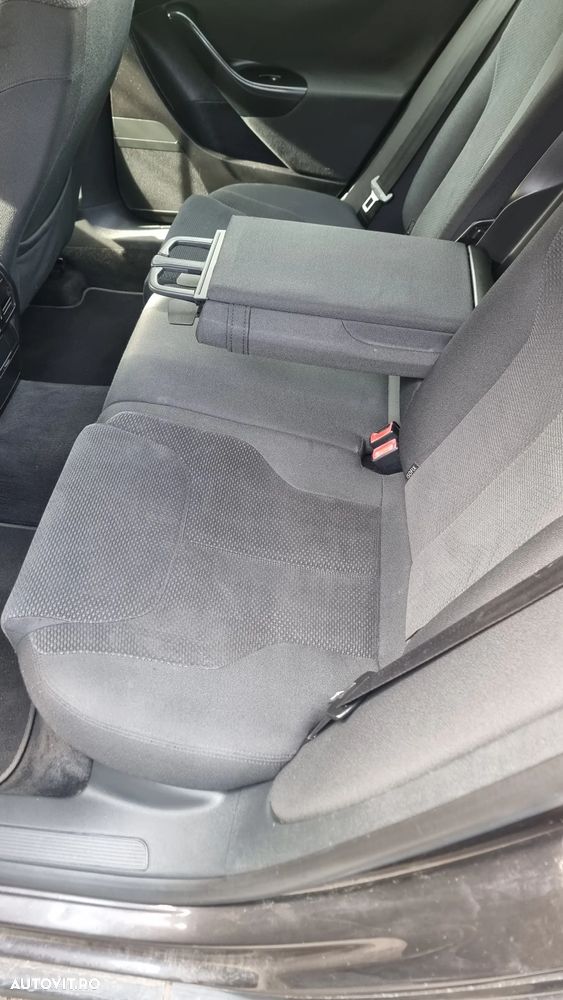 Volkswagen Passat 2.0 TDI DPF DSG Highline - 5