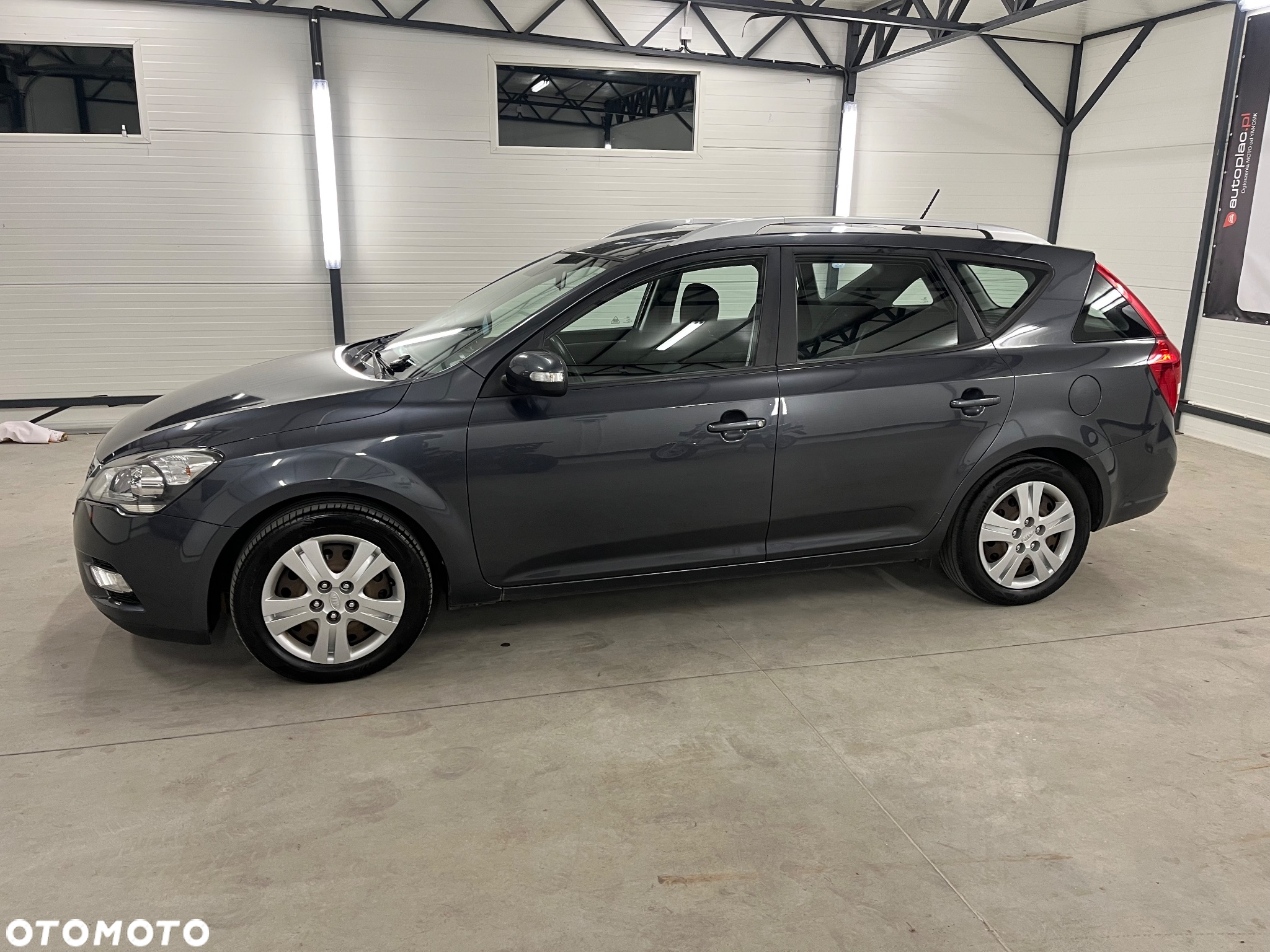 Kia Ceed 1.6 CRDi 90 Vision - 3