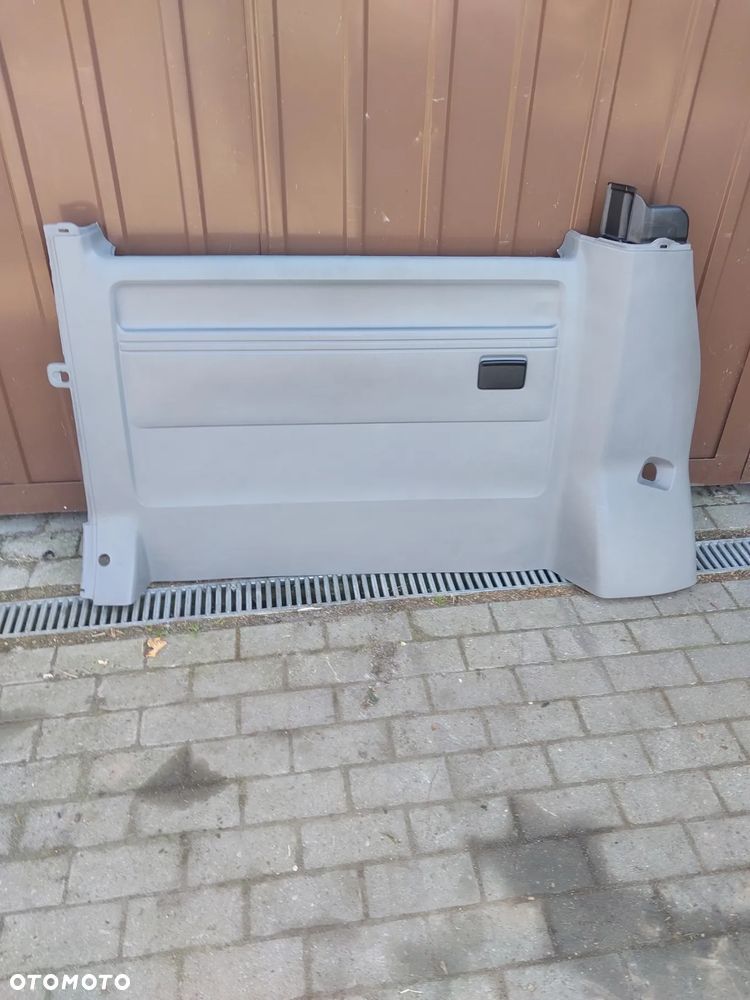 boczki tapicerka tył vw t5 długi - 10