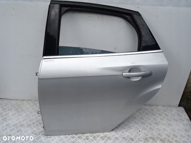 Drzwi lewy tył kpl. Ford Focus MK3 0B HB - 1