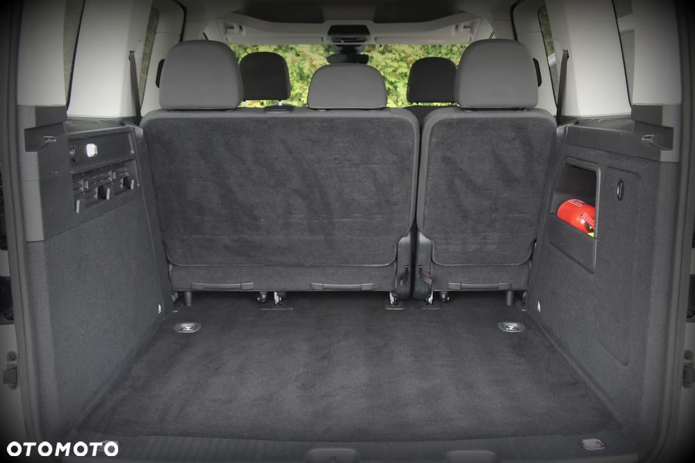 Ford Tourneo Connect 2.0 EcoBlue Titanium - 22
