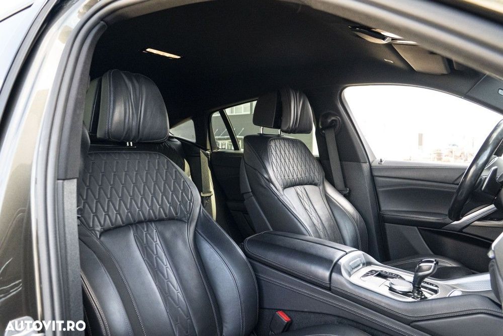 BMW X6 - 12