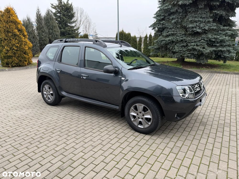 Dacia Duster 1.6 Laureate 4x4 - 13