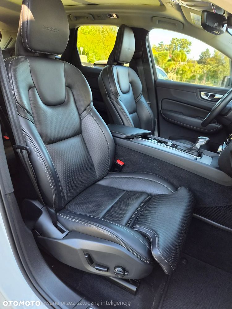 Volvo XC 60 - 19