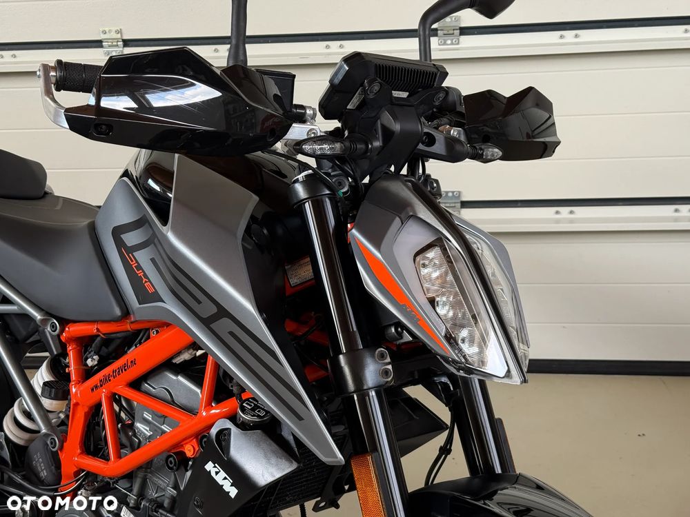 KTM Duke 125 - 24
