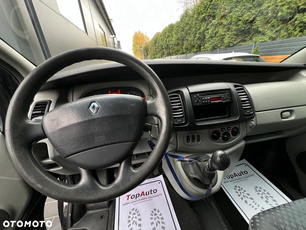 Renault TRAFIC - 23