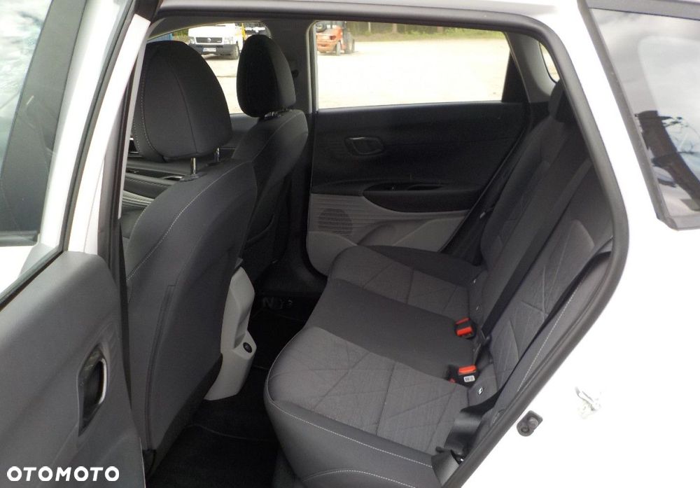 Hyundai Bayon - 18