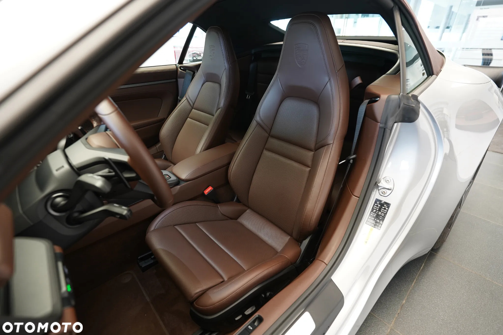 Porsche 911 Carrera Cabrio - 15