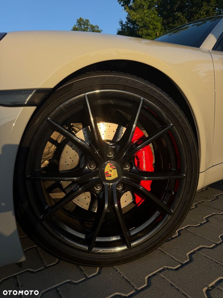 Porsche 911 - 8