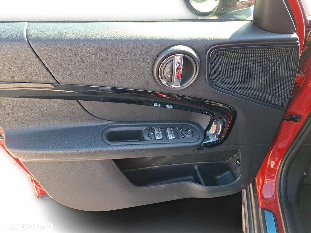 MINI Countryman Cooper Classic Trim - 15