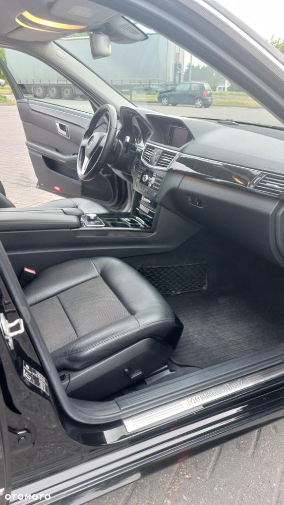 Mercedes-Benz Klasa E 200 CGI BlueEFFICIENCY 7G-TRONIC Avantgarde - 7