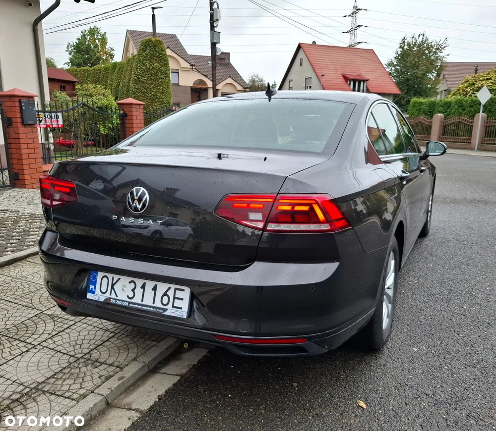 Volkswagen Passat 1.5 TSI EVO Business - 8