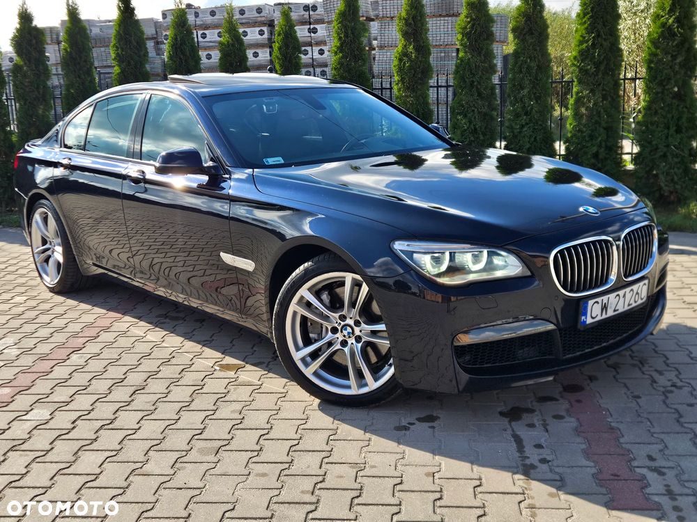 BMW Seria 7 750i xDrive Edition Exclusive - 33