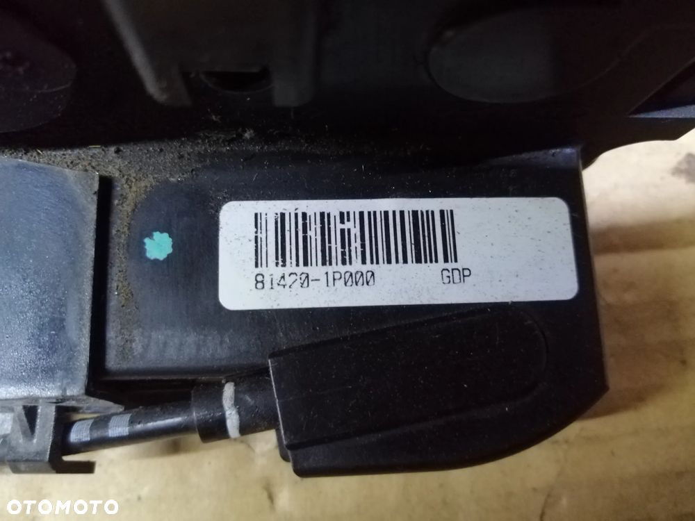 Kia Venga zamki drzwi komplet lewy przód 6 Pin pozostałe 4 Pin EU - 10