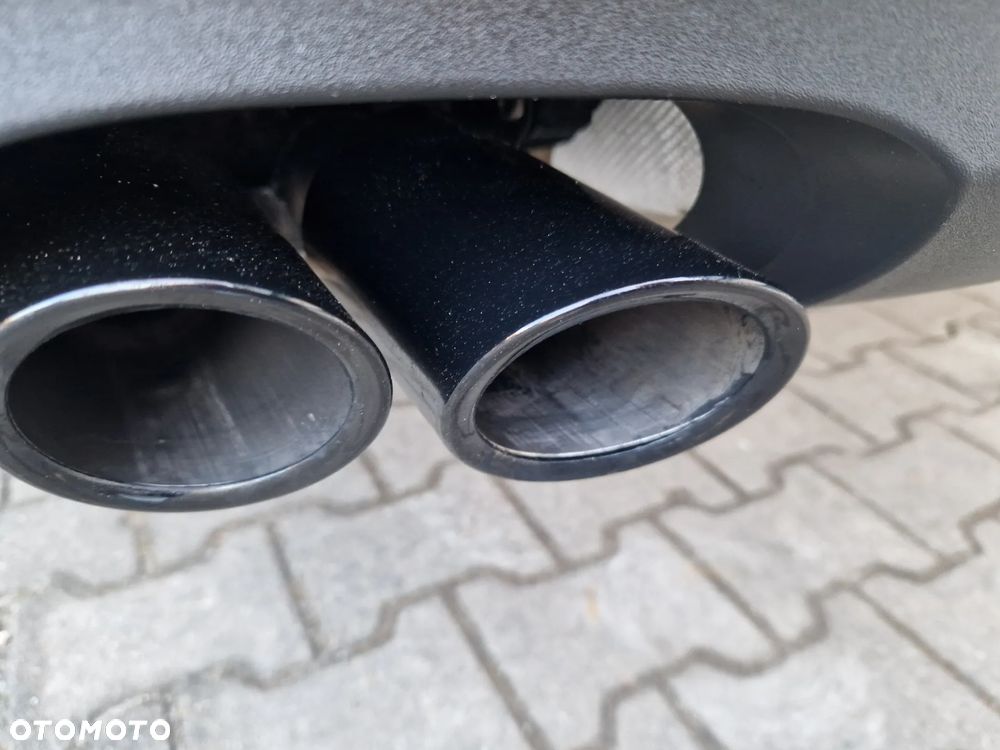 Audi A4 Avant 2.0 TDI Multitronic - 31