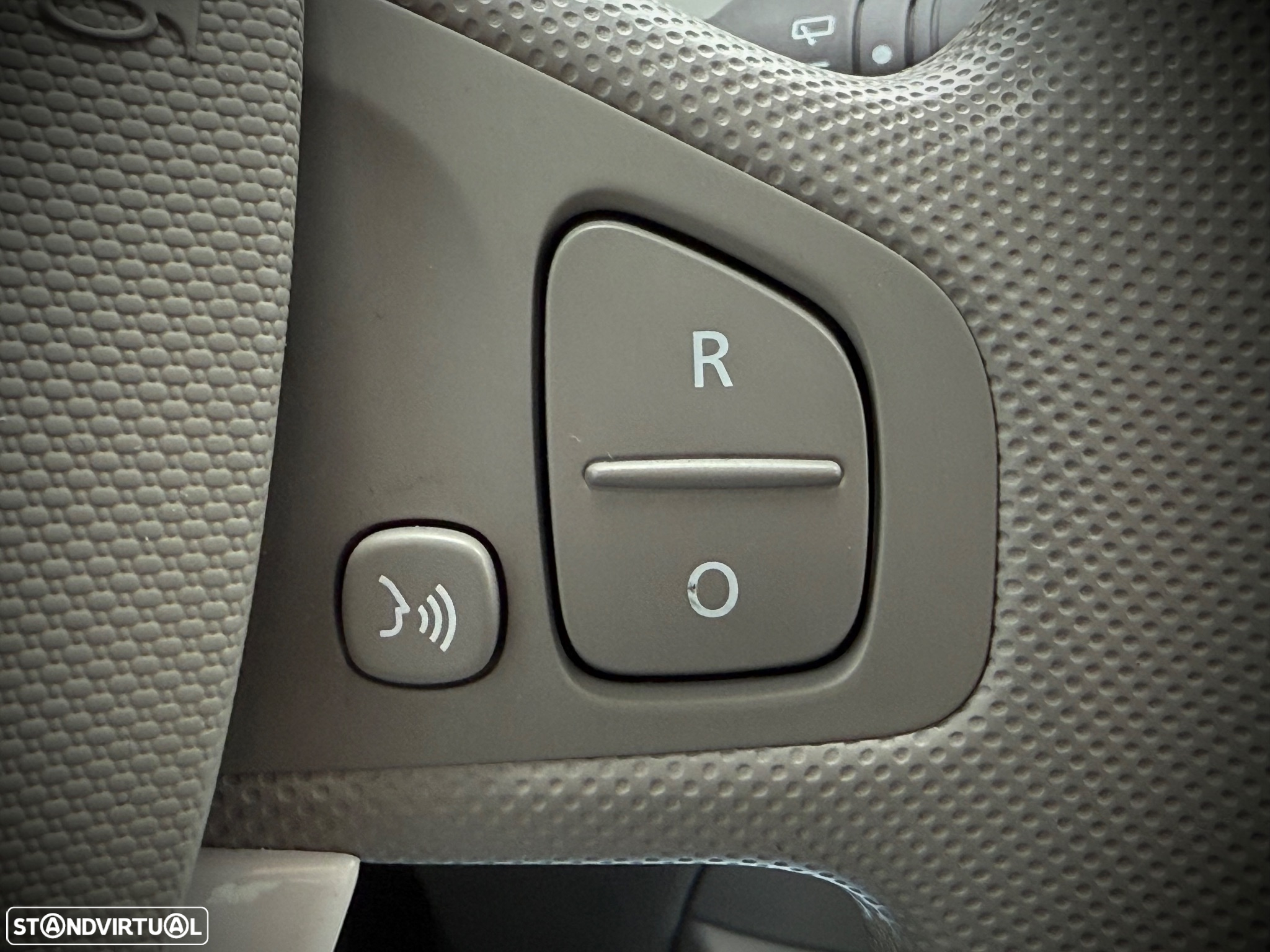 Renault Zoe (c/ Bateria) Life 40 Carga Rápida - 19