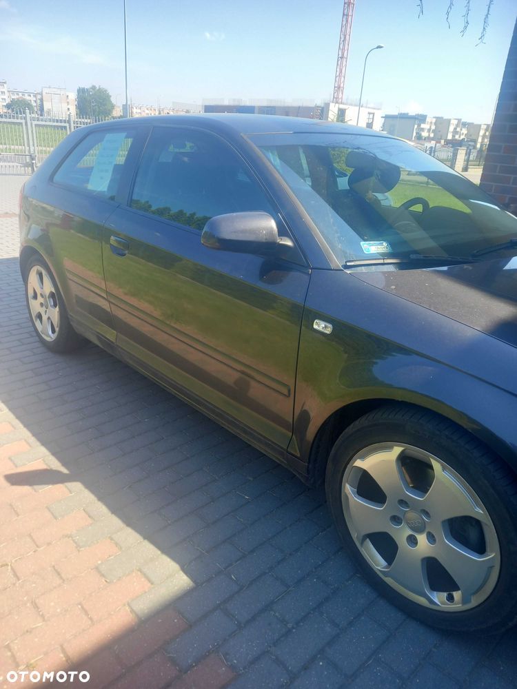 Audi A3 Sportback - 4