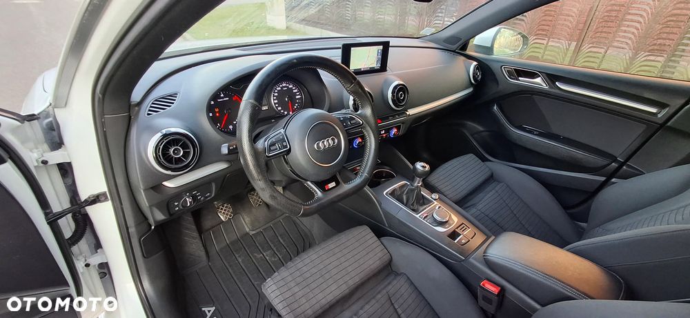 Audi A3 Sportback 2.0 TDI (clean diesel) S line Sportpaket - 9