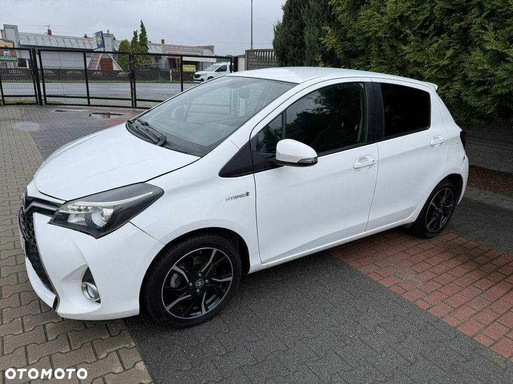 Toyota Yaris - 1