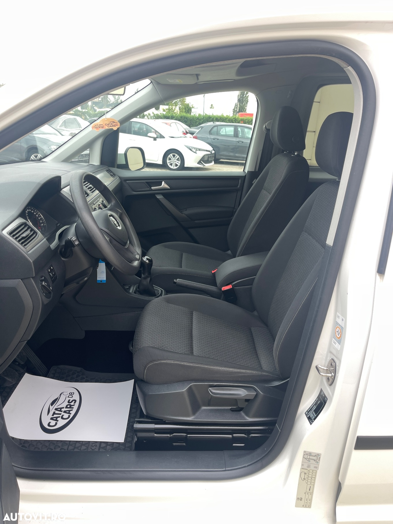 Volkswagen Caddy 2.0 TDI (7-Si.) Maxi Trendline - 29
