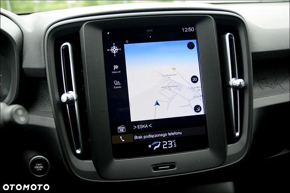 Volvo XC 40 D3 SCR Momentum - 31