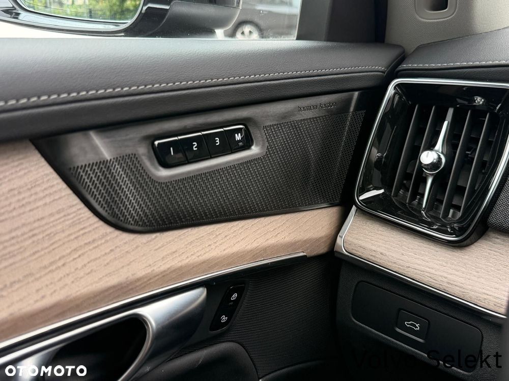 Volvo XC 90 B5 B AWD Plus Bright 7os - 26