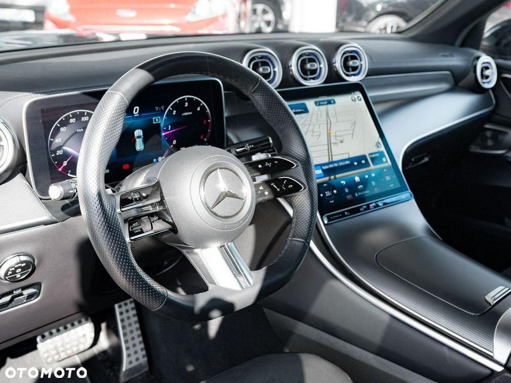 Mercedes-Benz GLC - 7