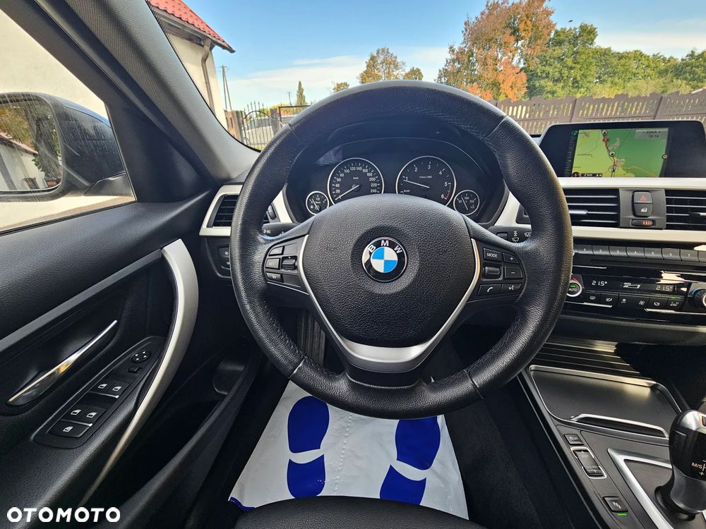 BMW Seria 3 - 16