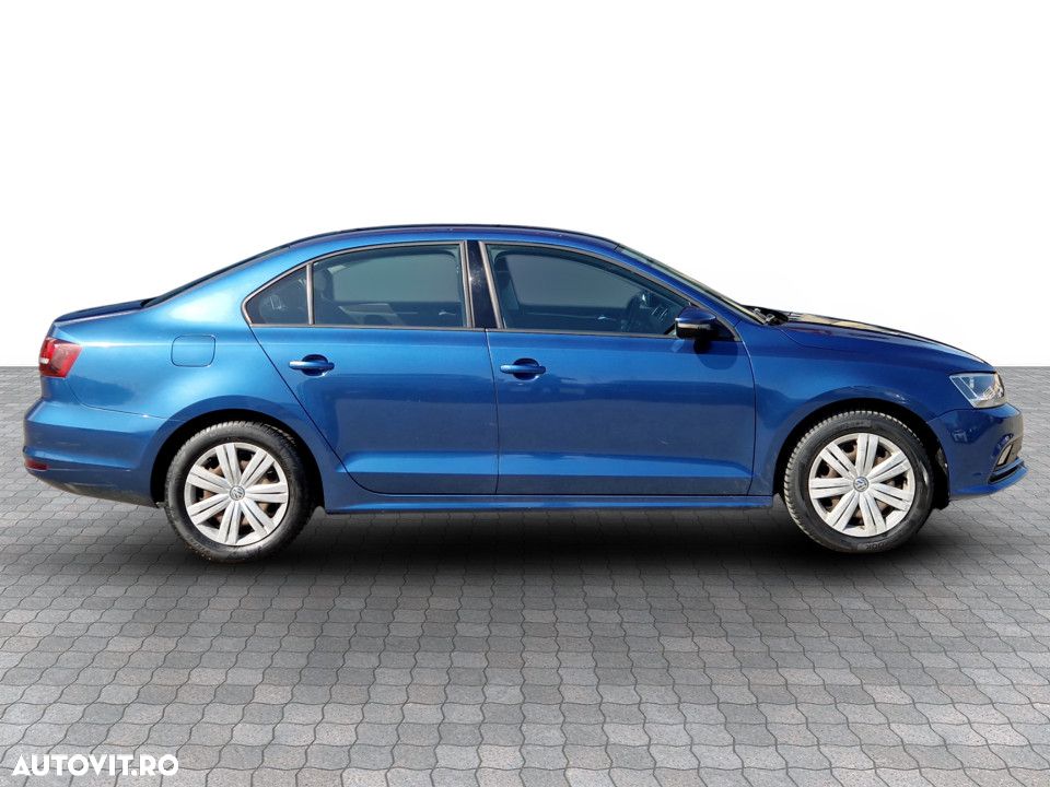 Volkswagen Jetta - 6