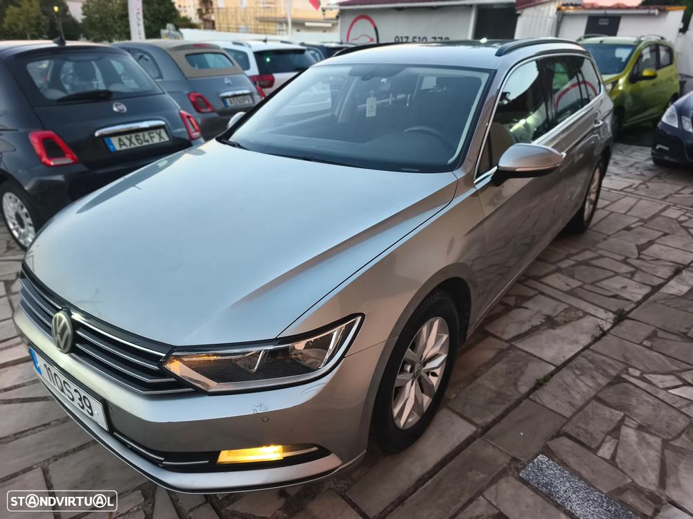VW Passat Variant 1.6 TDI BlueMotion - 24