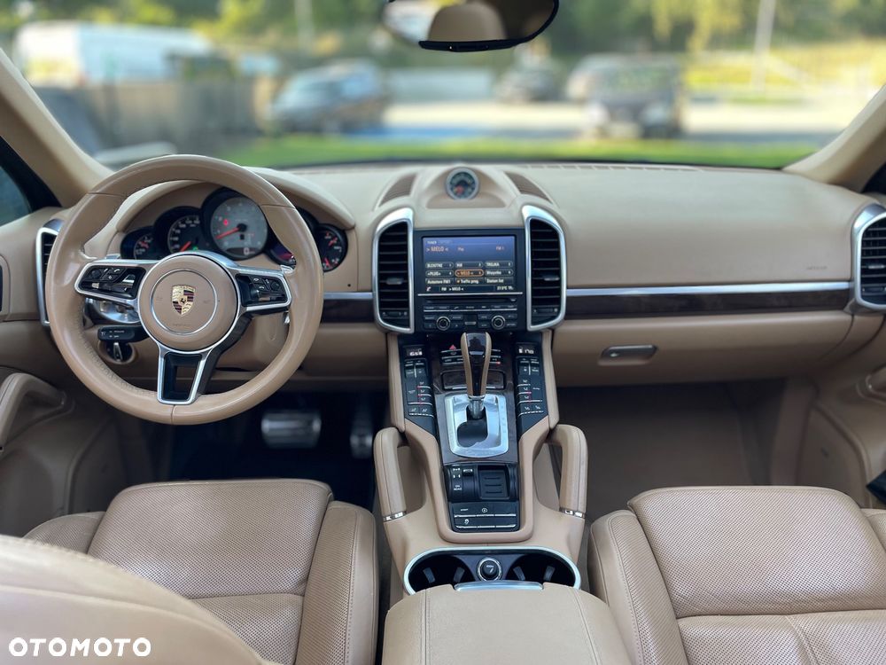Porsche Cayenne S Platinum Edition - 21