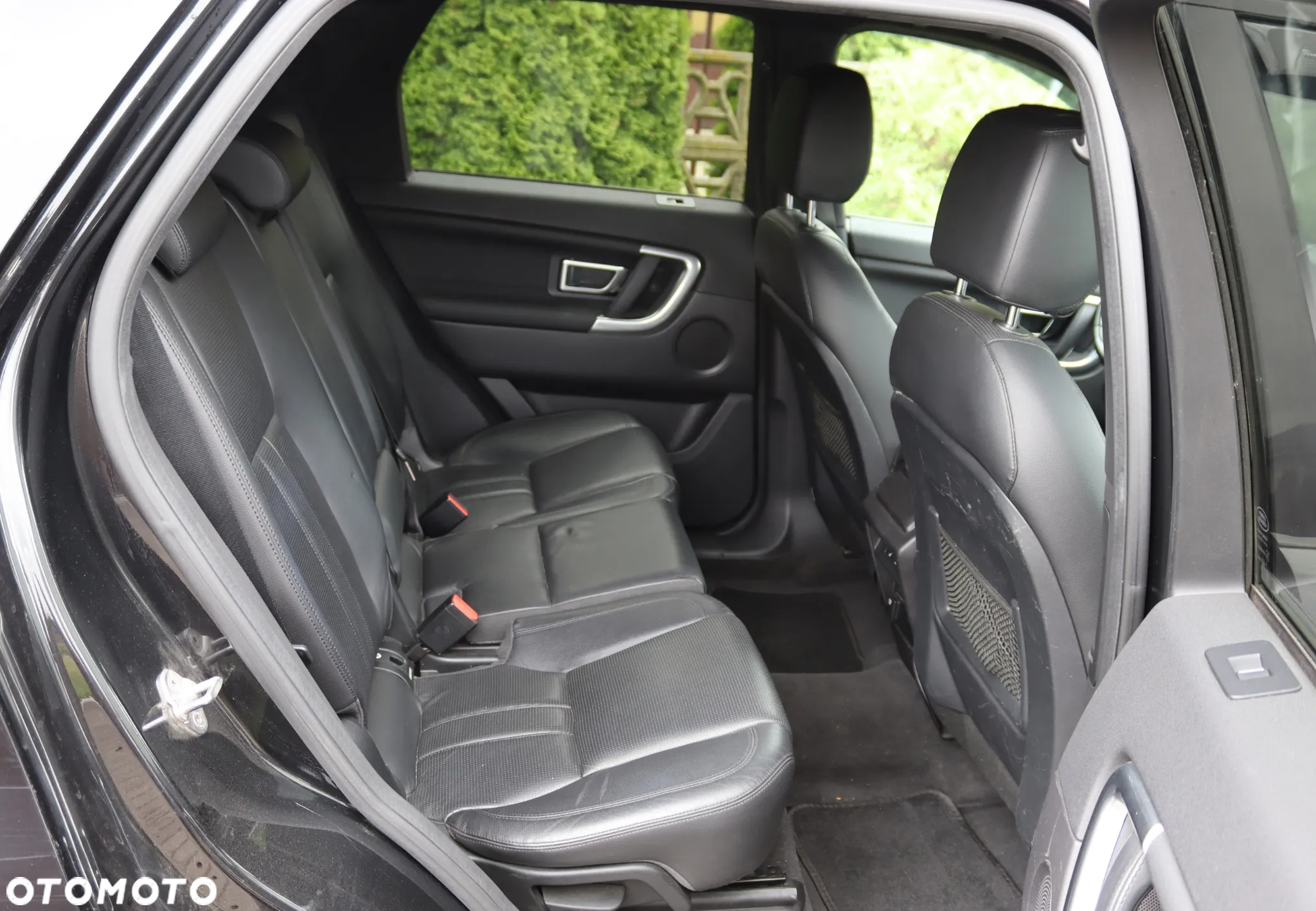 Land Rover Discovery Sport 2.0 TD4 HSE Luxury - 11