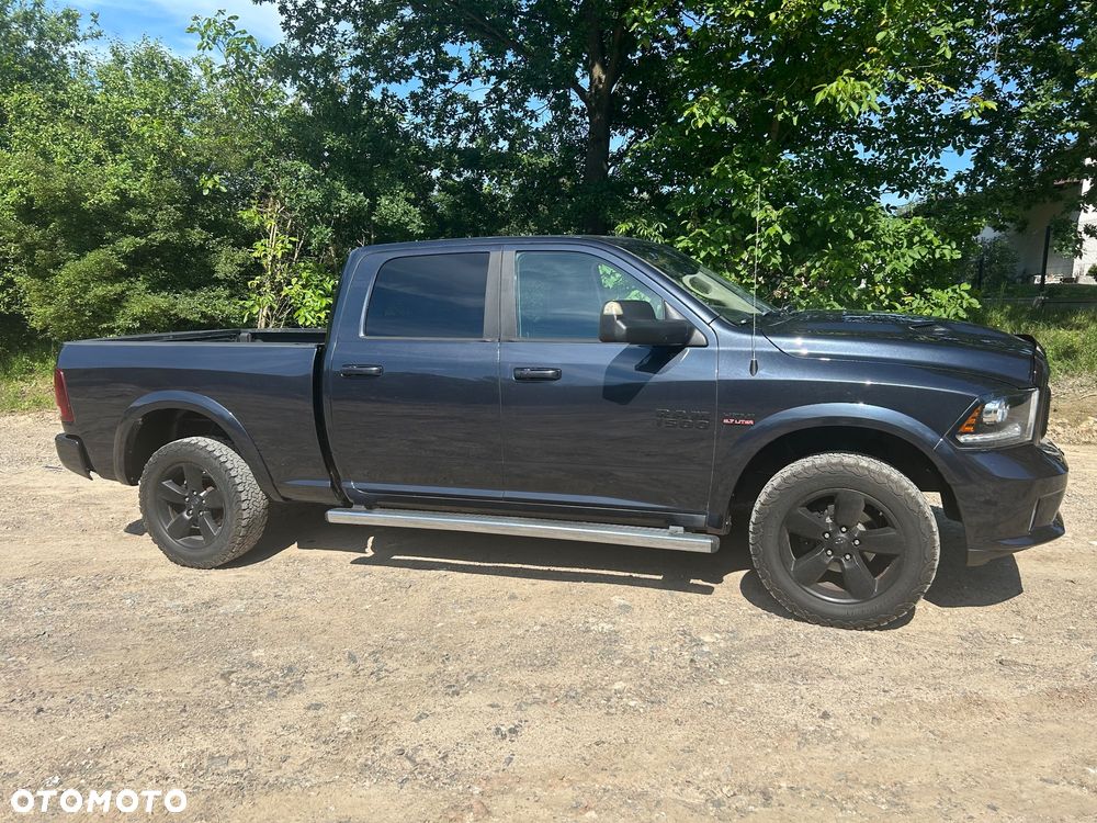 Dodge RAM - 1