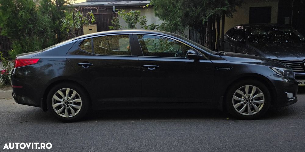 Kia Optima - 9