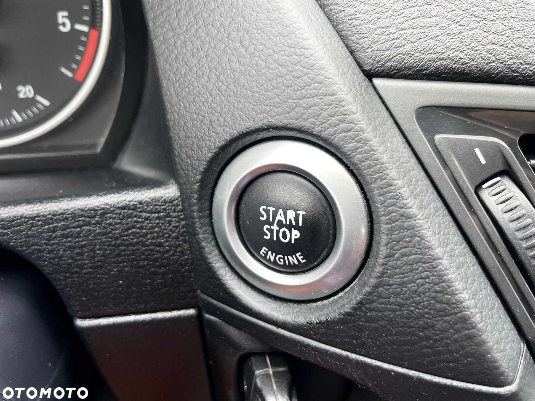 BMW X1 sDrive18d Sport Line - 22