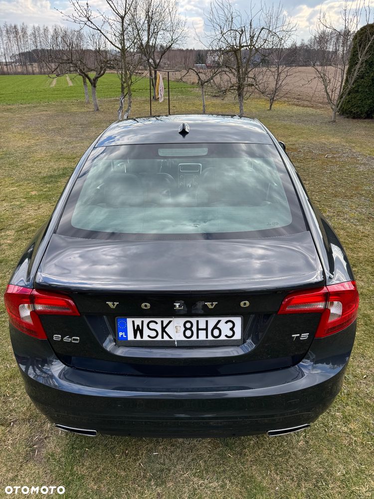 Volvo S60 T5 Geartronic - 11