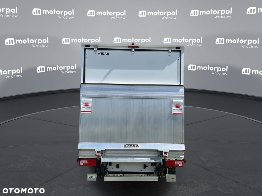 Volkswagen Crafter KONTENER MEBLOWY+WINDA/35 Podwozie z pojedynczą kabiną 2,0 l 163 KM manual r. o.: 4490 mm - 8