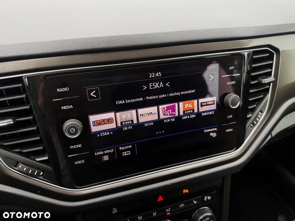 Volkswagen T-Roc 1.5 TSI OPF ACTIVE - 17